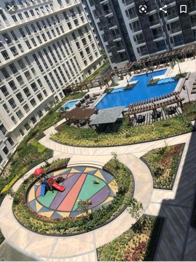 Cozyvilla At 81 Newport Blvd Walk To Naia T3 Marriott & Resorts World Casino & Newport Mall For 5 Pax Free Parking!!!! 파사이 외부 사진