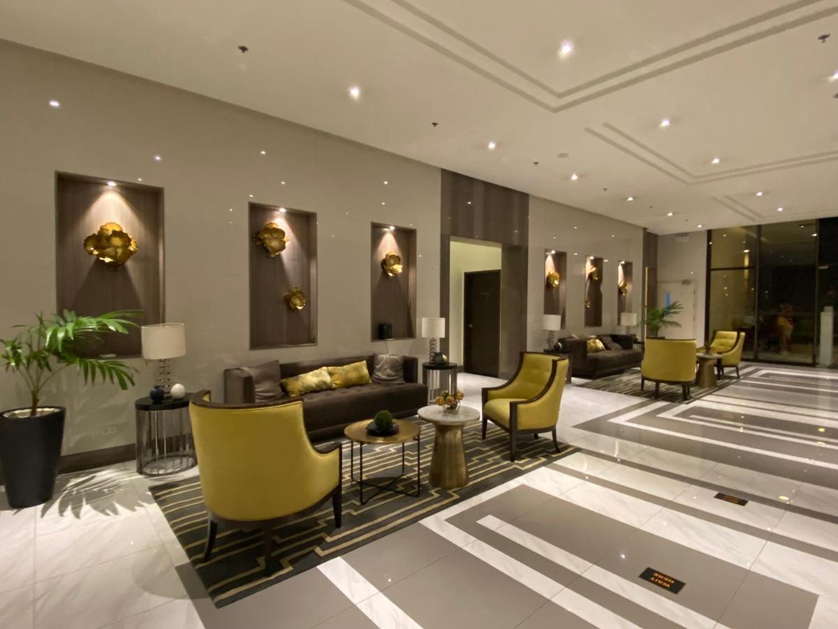 Cozyvilla At 81 Newport Blvd Walk To Naia T3 Marriott & Resorts World Casino & Newport Mall For 5 Pax Free Parking!!!! 파사이 외부 사진