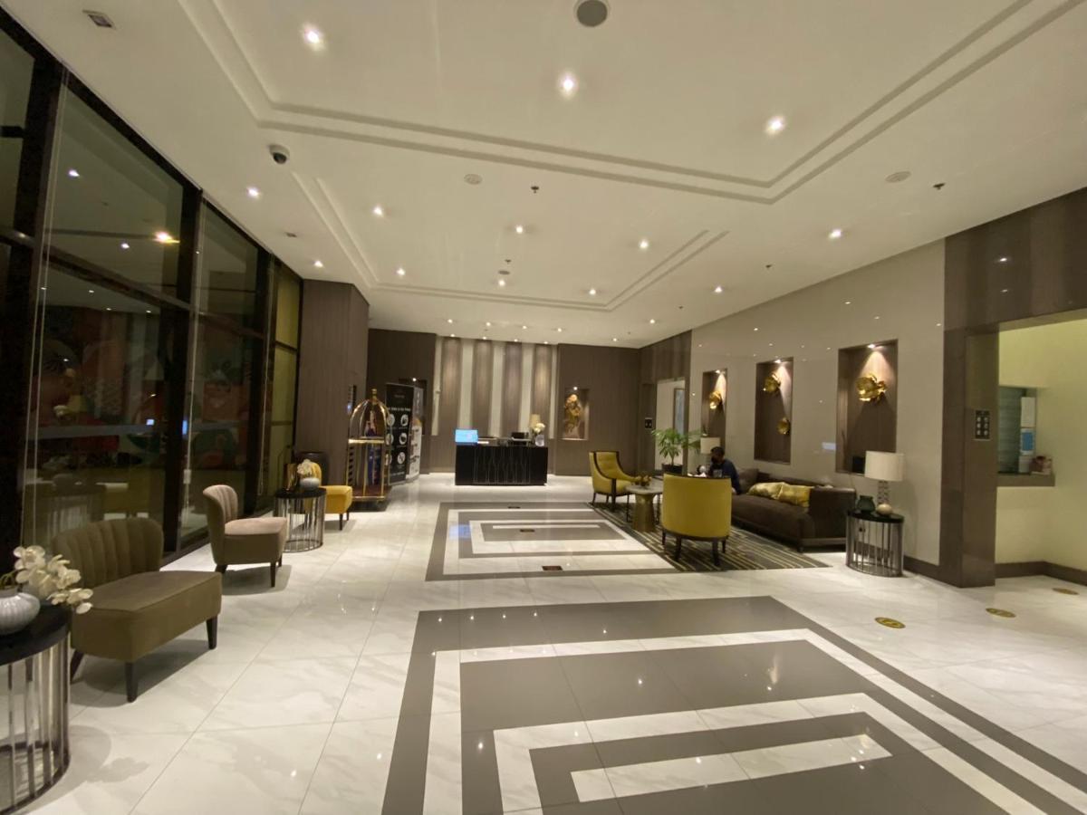 Cozyvilla At 81 Newport Blvd Walk To Naia T3 Marriott & Resorts World Casino & Newport Mall For 5 Pax Free Parking!!!! 파사이 외부 사진